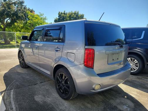 2009 Scion xB Base