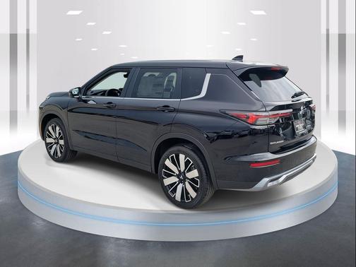 2025 Mitsubishi Outlander SE 2.5 2WD