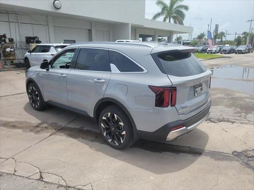 2025 Kia Sorento EX
