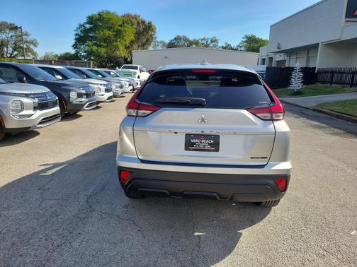 2026 Mitsubishi Eclipse Cross LE