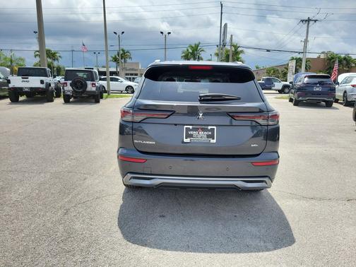 2025 Mitsubishi Outlander SEL 2.5 2WD