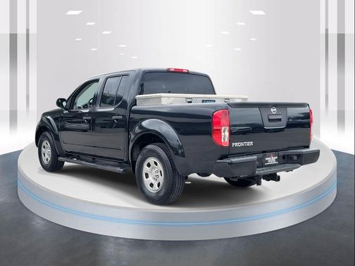 2019 Nissan Frontier S