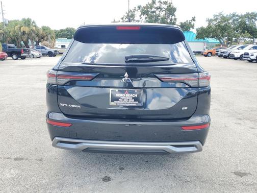 2025 Mitsubishi Outlander SE 2.5 2WD