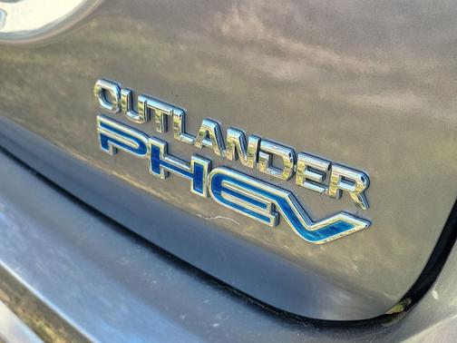 2018 Mitsubishi Outlander PHEV SEL