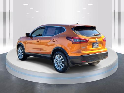 2022 Nissan Rogue Sport S
