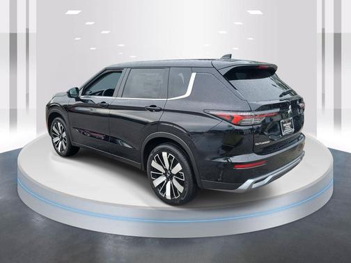 2025 Mitsubishi Outlander SE 2.5 2WD