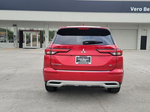 2024 Mitsubishi Outlander SE 2.5 S-AWC