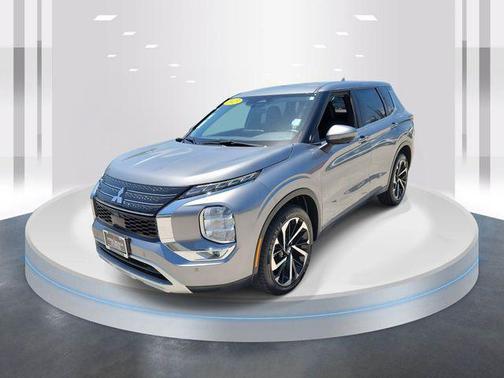 2023 Mitsubishi Outlander SE 2.5 2WD