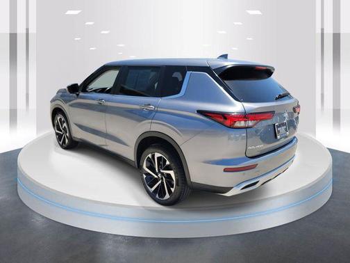 2023 Mitsubishi Outlander SE 2.5 2WD