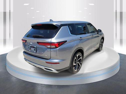 2023 Mitsubishi Outlander SE 2.5 2WD