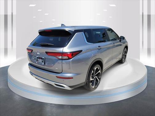 2023 Mitsubishi Outlander SE 2.5 2WD
