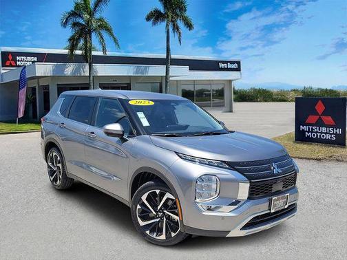 2023 Mitsubishi Outlander SE 2.5 2WD