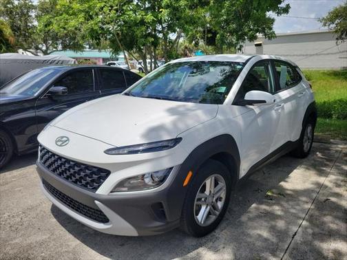 2023 Hyundai KONA SE
