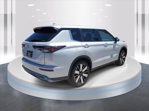 2025 Mitsubishi Outlander SE 2.5 2WD