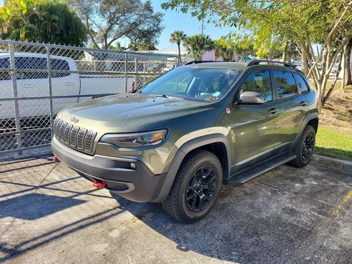2020 Jeep Cherokee Trailhawk