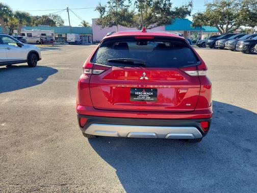 2026 Mitsubishi Eclipse Cross SE