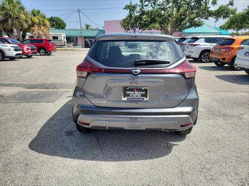 2024 Nissan Kicks S