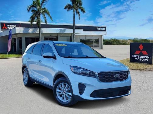 2020 Kia Sorento LX