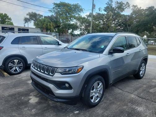 2022 Jeep Compass Latitude