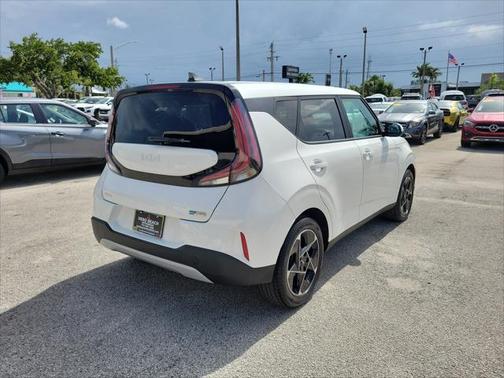 2023 Kia Soul EX
