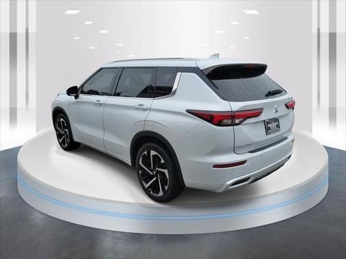 2023 Mitsubishi Outlander SEL Black Edition 2WD