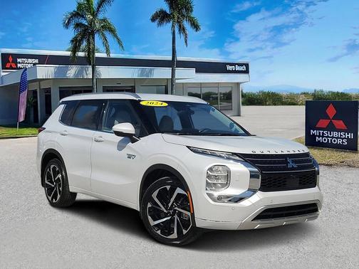 2024 Mitsubishi Outlander PHEV SEL