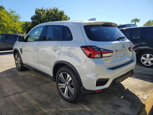 2025 Mitsubishi Outlander Sport 2.0 ES