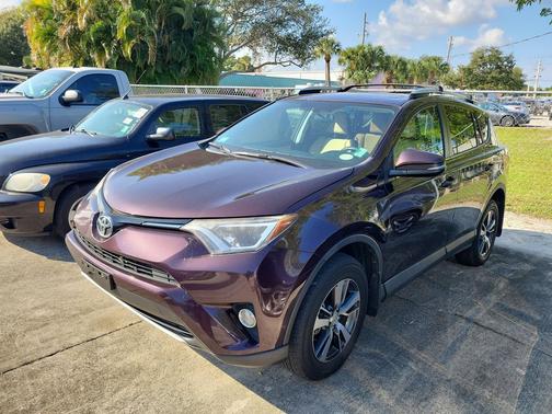 2016 Toyota RAV4 XLE