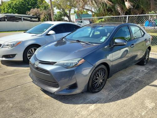 2019 Toyota Corolla LE