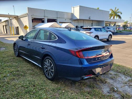2020 Hyundai SONATA Limited