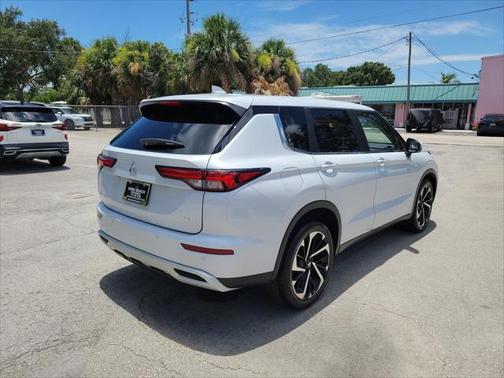 2024 Mitsubishi Outlander SE 2.5 2WD