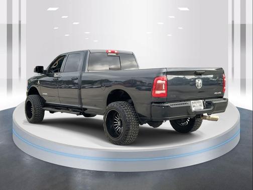 2020 RAM 2500 Tradesman Crew Cab 4X4 8' Box