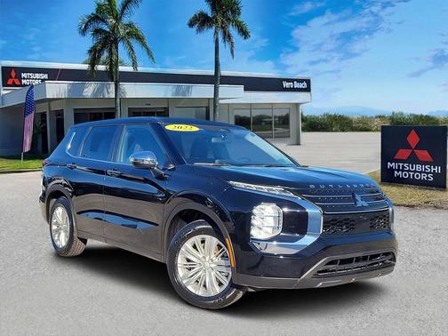 2022 Mitsubishi Outlander ES 2.5 2WD