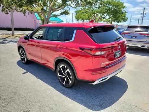 2022 Mitsubishi Outlander SE 2.5 2WD