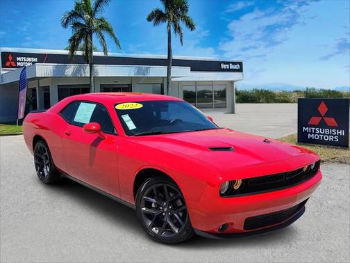 2022 Dodge Challenger SXT