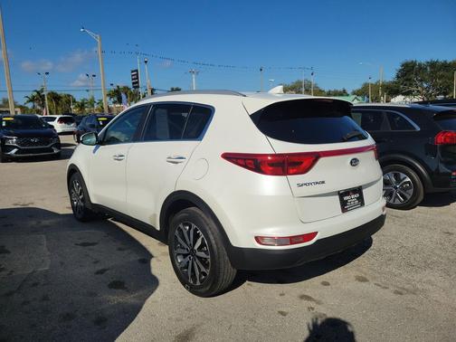 2018 Kia Sportage EX