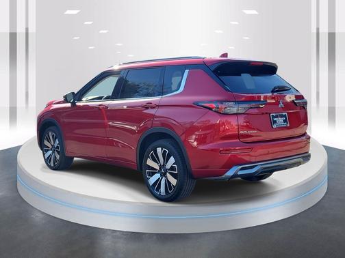 Red Diamond 2025 Mitsubishi Outlander SEL 2.5 2WD
