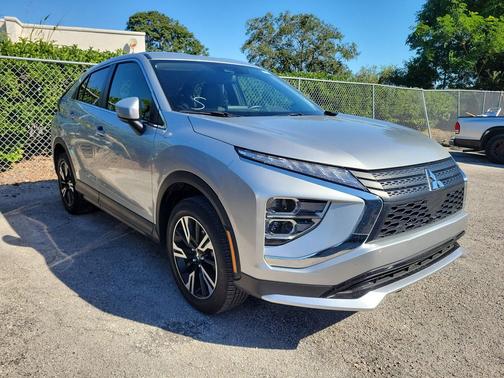 2024 Mitsubishi Eclipse Cross SE