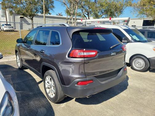 2016 Jeep Cherokee Latitude