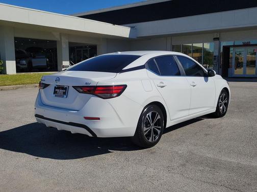2022 Nissan Sentra SV