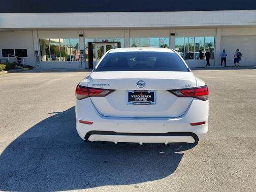 2022 Nissan Sentra SV