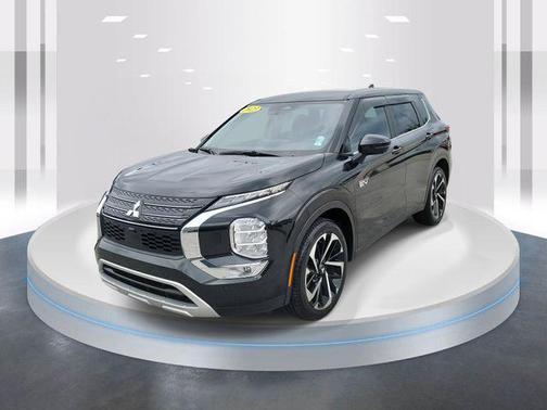 2023 Mitsubishi Outlander PHEV SE S-AWC