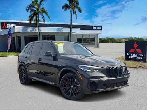 2022 BMW X5 M50i