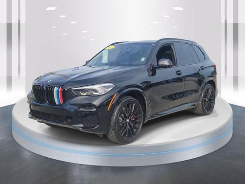 2022 BMW X5 M50i
