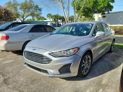 2019 Ford Fusion SEL