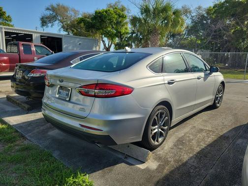 2019 Ford Fusion SEL