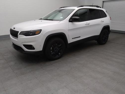 2023 Jeep Cherokee Altitude