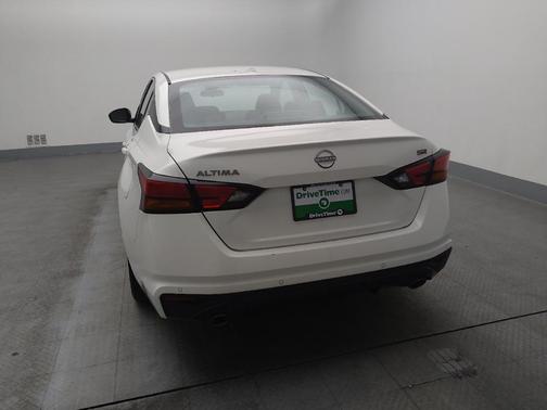 2024 Nissan Altima SR FWD