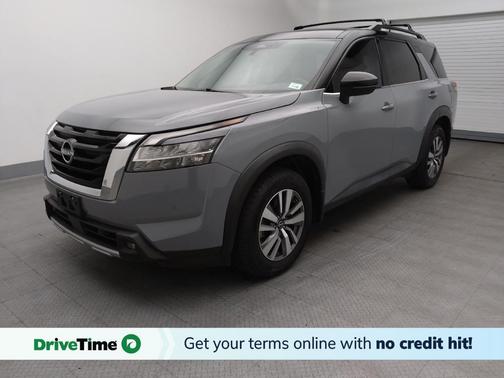 2022 Nissan Pathfinder SL 2WD