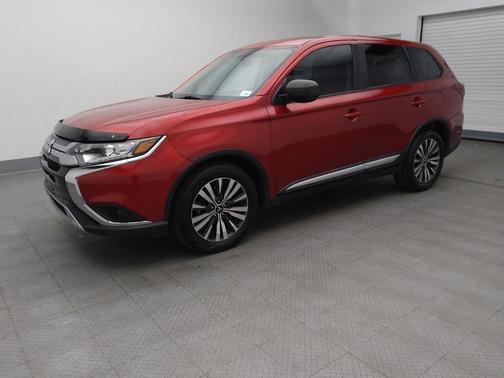 2020 Mitsubishi Outlander ES